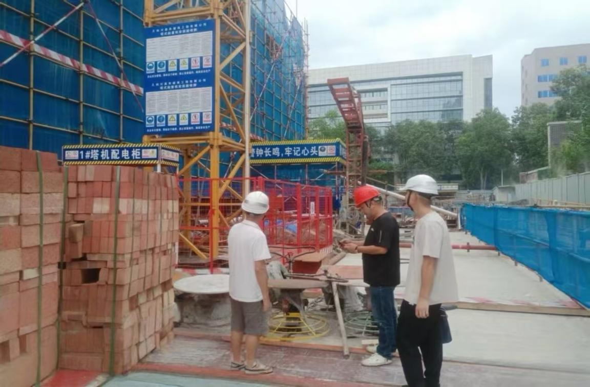 环安应急部开展集团在建项目起重机械设备安全专项检查
